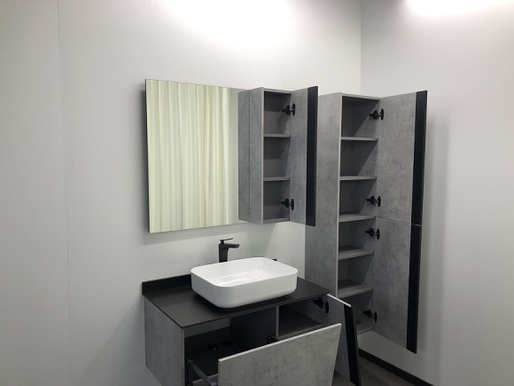 Зеркало со шкафом Comforty Эдинбург 90 00004147981 Бетон светлый Зеркало со шкафом Comforty Эдинбург 90 00004147981 Бетон светлый