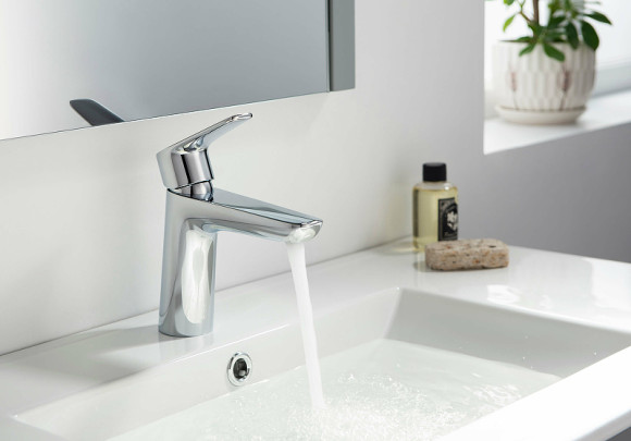 Смеситель для раковины Aquatek Бетта AQ1110CR Хром Смеситель для раковины Aquatek Бетта AQ1110CR Хром