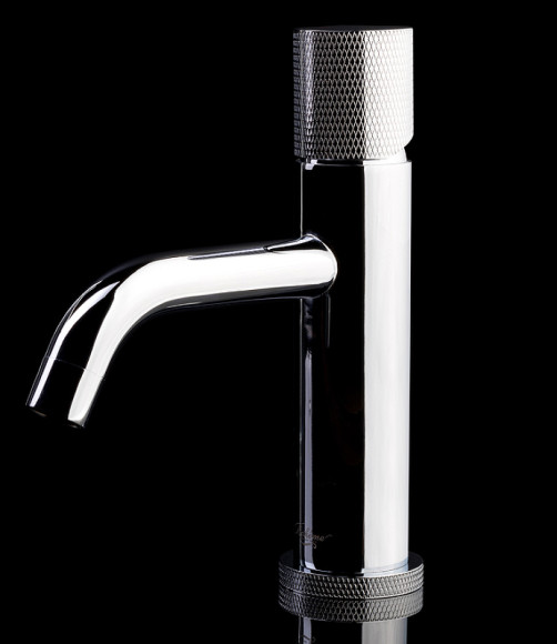 Смеситель для раковины Boheme Stick 121-CRCR.2 Хром Смеситель для раковины Boheme Stick 121-CRCR.2 Хром