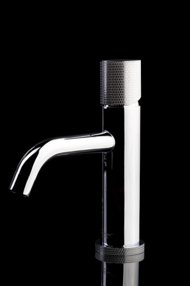 Смеситель для раковины Boheme Stick 121-CRCR.2 Хром Смеситель для раковины Boheme Stick 121-CRCR.2 Хром