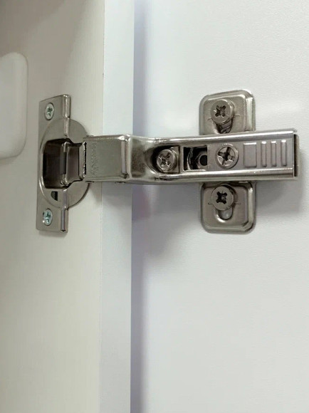 Зеркальный шкаф Континент Allure LED 35 R МВК056 с подсветкой Белый Зеркальный шкаф Континент Allure LED 35 R МВК056 с подсветкой Белый