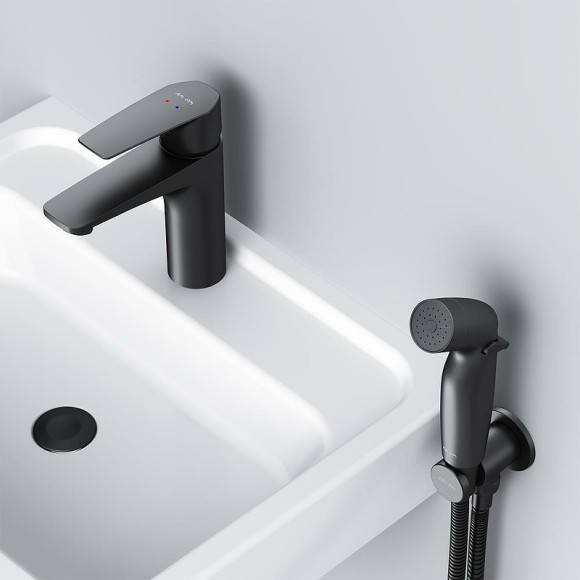 Смеситель для раковины AM.PM Gem F90A03022 с гигиеническим душем Черный матовый Смеситель для раковины AM.PM Gem F90A03022 с гигиеническим душем Черный матовый