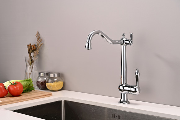 Смеситель для кухни Paulmark Retro Re213226-CR Хром Смеситель для кухни Paulmark Retro Re213226-CR Хром