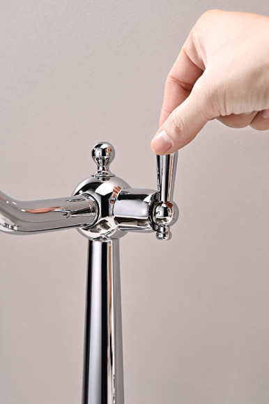 Смеситель для кухни Paulmark Retro Re213226-CR Хром Смеситель для кухни Paulmark Retro Re213226-CR Хром