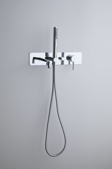 Смеситель для ванны Allen Brau Priority 5.31A05-00 Хром Смеситель для ванны Allen Brau Priority 5.31A05-00 Хром