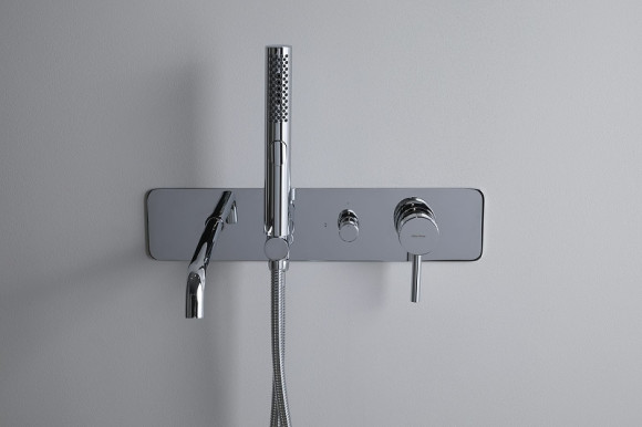 Смеситель для ванны Allen Brau Priority 5.31A05-00 Хром Смеситель для ванны Allen Brau Priority 5.31A05-00 Хром