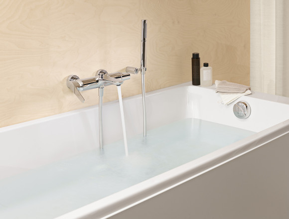 Смеситель для ванны Jacob Delafon Aleo+ E72319-CP Хром