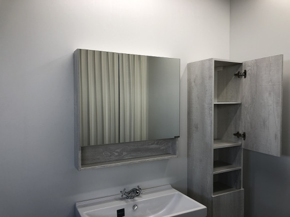 Зеркальный шкаф Comforty Никосия 80 00004138838 Дуб белый Зеркальный шкаф Comforty Никосия 80 00004138838 Дуб белый