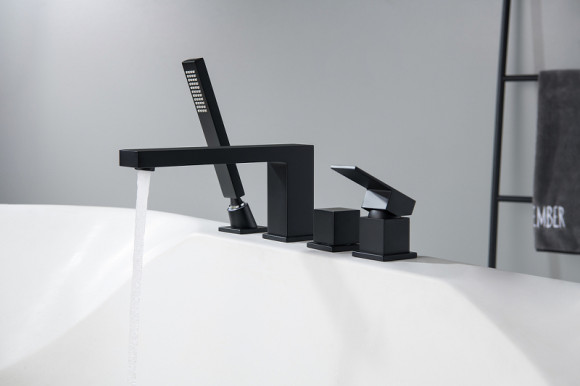 Смеситель на борт ванны Timo Selene 2130/03Y Черный Смеситель на борт ванны Timo Selene 2130/03Y Черный