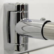 Карниз для ванны Radomir Vannesa Альтея 125x125 1-12-2-0-0-219 Хром