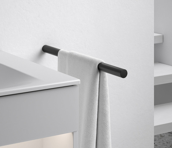 Полотенцедержатель Keuco Collection Reva 12822 370000 Черный матовый Полотенцедержатель Keuco Collection Reva 12822 370000 Черный матовый