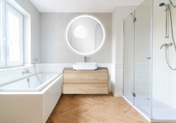 Зеркало BelBagno SPC-RNG-900-LED-TCH с подсветкой с сенсорным выключателем