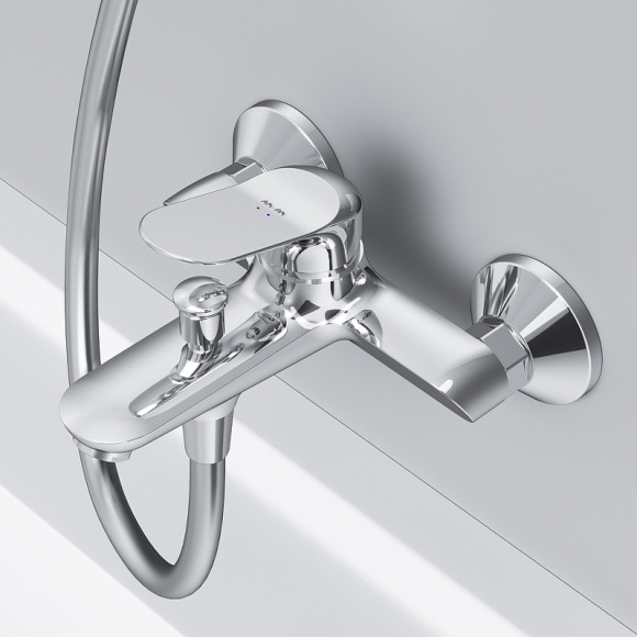 Смеситель для ванны AM.PM Sunny F85C10000 Хром Смеситель для ванны AM.PM Sunny F85C10000 Хром