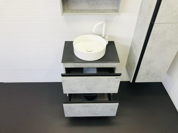 Тумба с раковиной Comforty Эдинбург 60-2 00-00005701 подвесная Бетон светлый Тумба с раковиной Comforty Эдинбург 60-2 00-00005701 подвесная Бетон светлый