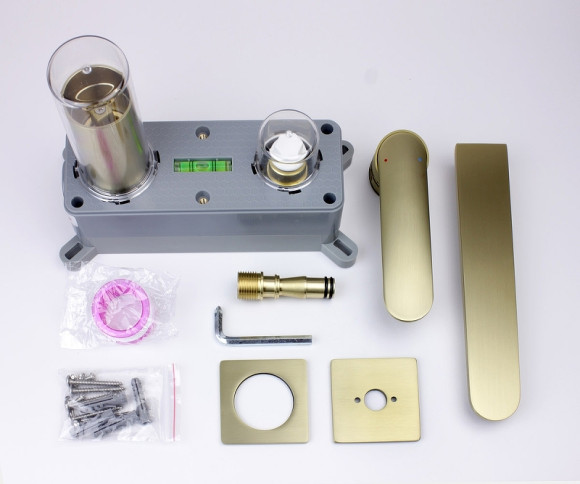 Смеситель для раковины Bronze de Luxe Icon 7006CG Золото матовое