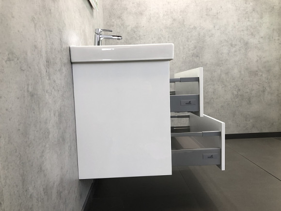Тумба с раковиной Comforty Дублин 75 00004137103 подвесная Белый глянец Тумба с раковиной Comforty Дублин 75 00004137103 подвесная Белый глянец