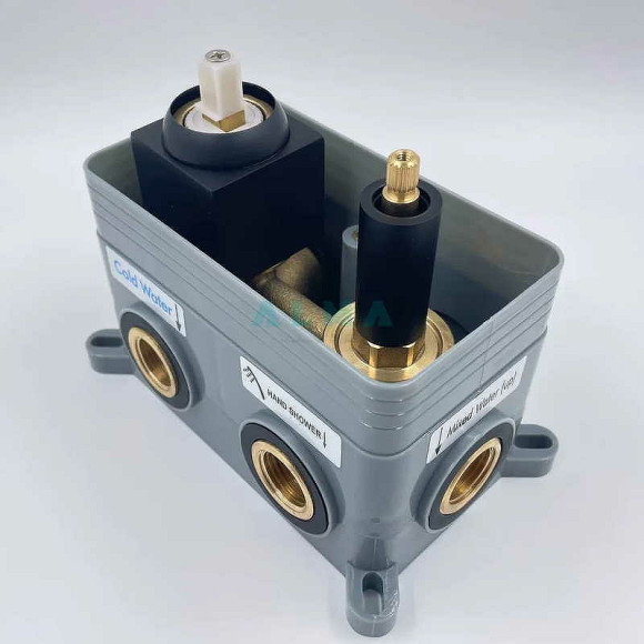 Душевая система ALMAes Liros TVZ-0889 Черная матовая Душевая система ALMAes Liros TVZ-0889 Черная матовая