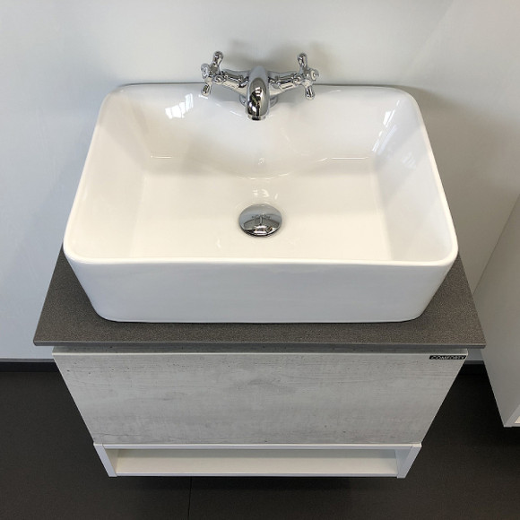 Тумба с раковиной Comforty Прага 60 00-00014536 подвесная Дуб белый Белая глянцевая Графит Тумба с раковиной Comforty Прага 60 00-00014536 подвесная Дуб белый Белая глянцевая Графит