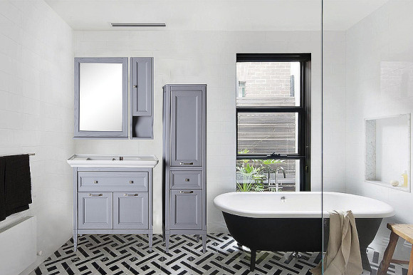 Комплект мебели для ванной ASB-Woodline Гранда 85 Grigio