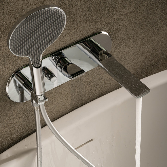 Смеситель для ванны Bossini Apice Z00557.073 Черный матовый Смеситель для ванны Bossini Apice Z00557.073 Черный матовый