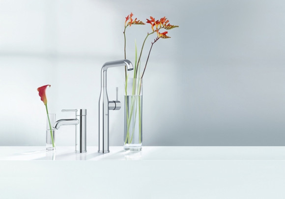 Смеситель для раковины Grohe Essence New 23591001 Хром Смеситель для раковины Grohe Essence New 23591001 Хром