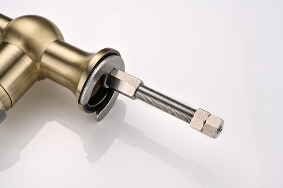 Смеситель для кухни Paulmark Retro Re213226-BR Бронза