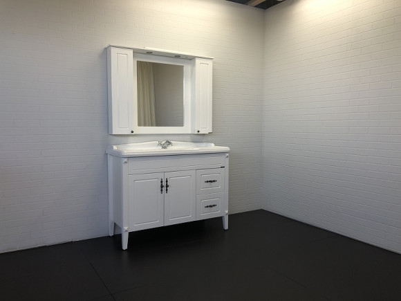 Зеркальный шкаф Comforty Палермо 120 00004142365 Белый глянец Зеркальный шкаф Comforty Палермо 120 00004142365 Белый глянец