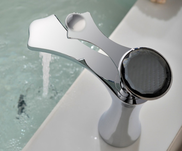 Смеситель для раковины Bronze de Luxe Yasmina 800/B03 Хром