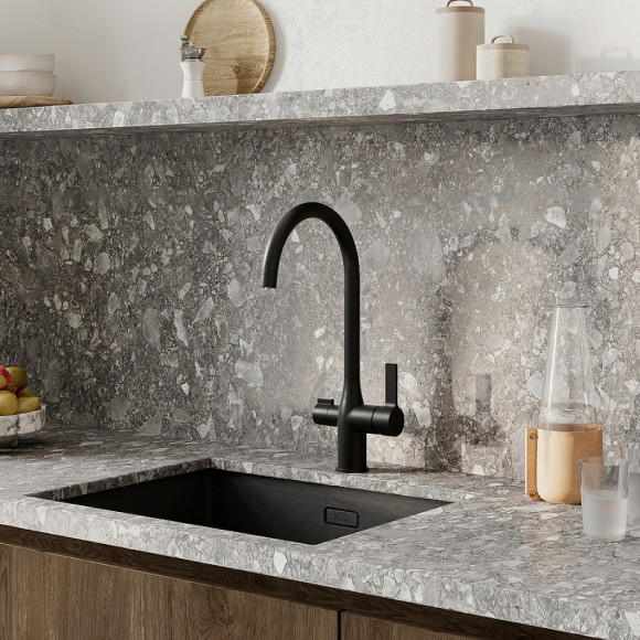 Смеситель для кухни Iddis Pure PURBLFJi05 Черный матовый Смеситель для кухни Iddis Pure PURBLFJi05 Черный матовый