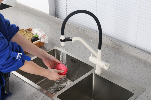 Смеситель для кухни Gappo G4398-81 Белый Черный