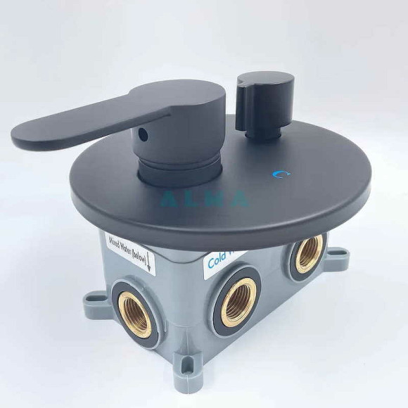 Душевая система ALMAes Sakari TVZ-0890 Черная матовая Душевая система ALMAes Sakari TVZ-0890 Черная матовая