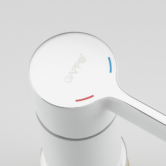Смеситель на борт ванны Gappo G03-8 G1103-8 Белый Хром