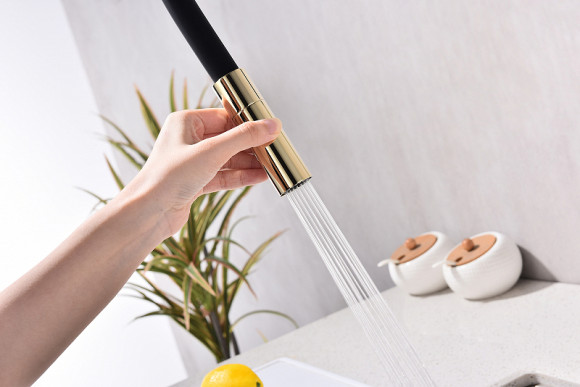 Смеситель для кухни Paulmark Tornado To213402-G Золото