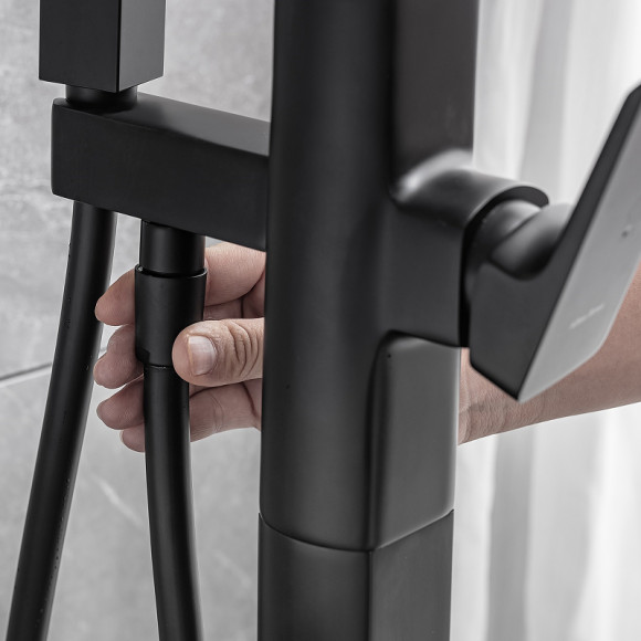 Смеситель для ванны Allen Brau Infinity 5.21009-31 Черный матовый Смеситель для ванны Allen Brau Infinity 5.21009-31 Черный матовый