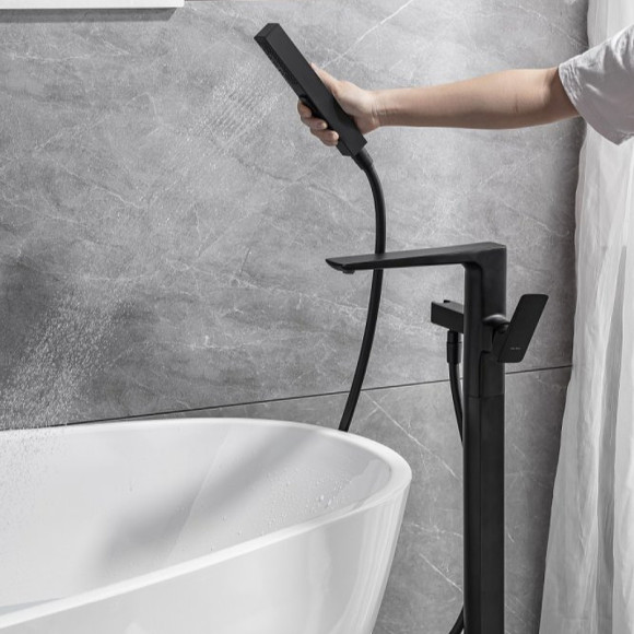 Смеситель для ванны Allen Brau Infinity 5.21009-31 Черный матовый Смеситель для ванны Allen Brau Infinity 5.21009-31 Черный матовый