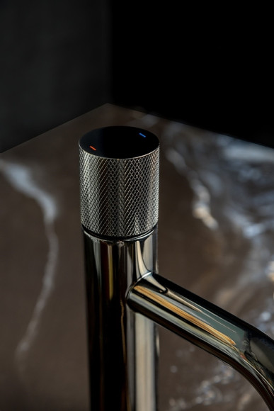 Смеситель для раковины Boheme Stick 121-SGM.2 Оружейная сталь глянцевая