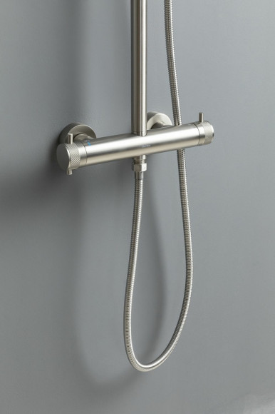 Душевая система Allen Brau Fantasy 5.11001-BN с термостатом Никель брашированный Душевая система Allen Brau Fantasy 5.11001-BN с термостатом Никель брашированный