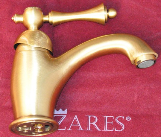 Смеситель для раковины Cezares Margot MARGOT-LSM1-01-M Золото 24 карата