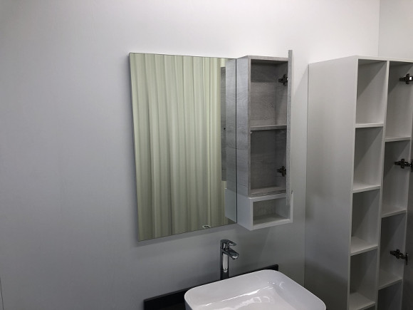 Зеркало со шкафом Comforty Прага 75 00004144199 Дуб белый Зеркало со шкафом Comforty Прага 75 00004144199 Дуб белый