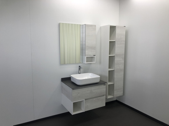 Зеркало со шкафом Comforty Прага 75 00004144199 Дуб белый Зеркало со шкафом Comforty Прага 75 00004144199 Дуб белый