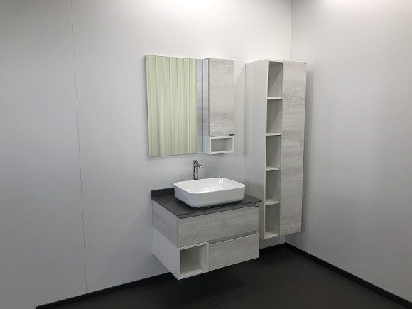 Зеркало со шкафом Comforty Прага 75 00004144199 Дуб белый Зеркало со шкафом Comforty Прага 75 00004144199 Дуб белый