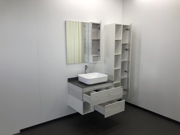 Зеркало со шкафом Comforty Прага 75 00004144199 Дуб белый Зеркало со шкафом Comforty Прага 75 00004144199 Дуб белый