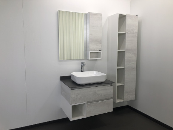 Зеркало со шкафом Comforty Прага 75 00004144199 Дуб белый Зеркало со шкафом Comforty Прага 75 00004144199 Дуб белый