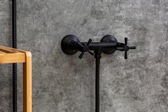 Смеситель для душа Orange Mia M34-200B Черный матовый