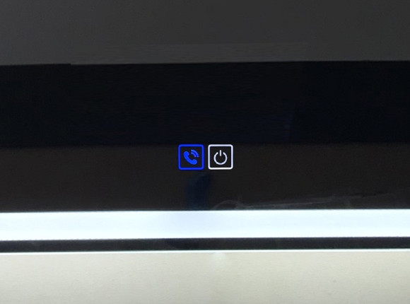 Зеркало BelBagno SPC-MAR-600-800-LED-TCH-PHONE с подсветкой с сенсорным выключателем с bluetooth с микрофоном с динамиками Зеркало BelBagno SPC-MAR-600-800-LED-TCH-PHONE с подсветкой с сенсорным выключателем с bluetooth с микрофоном с динамиками