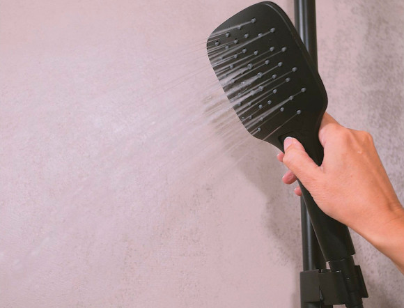 Душевая система Ravak Flat FL 091.20BL X070443 с термостатом Черная матовая