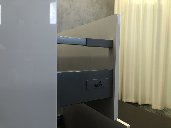 Тумба с раковиной Comforty Дублин 60 00004137134 Белый глянец Тумба с раковиной Comforty Дублин 60 00004137134 Белый глянец