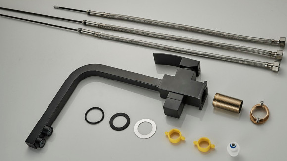 Смеситель для кухни ALMAes Rona AS-875-05 Черный матовый Смеситель для кухни ALMAes Rona AS-875-05 Черный матовый