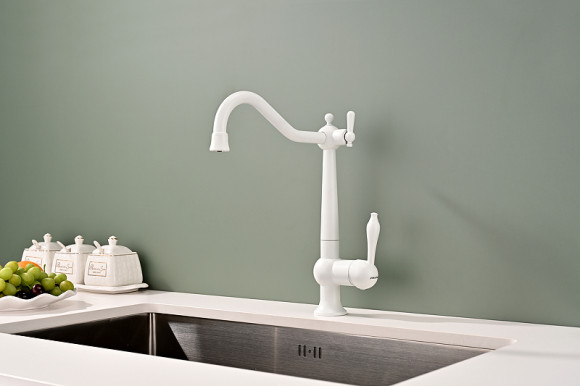 Смеситель для кухни Paulmark Retro Re213226-431 Белый матовый Смеситель для кухни Paulmark Retro Re213226-431 Белый матовый