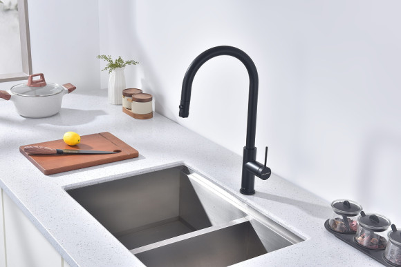 Смеситель для кухни Paulmark Galant Ga213077-AN Антрацит